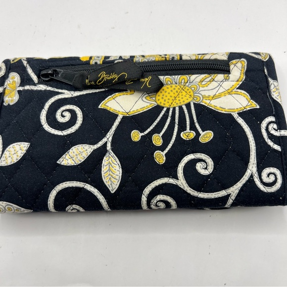 NWOT Vera Bradley Large Trifold Quilted Wallet Retired Yellow Bird Vintage 8x4" - Picture 8 of 13